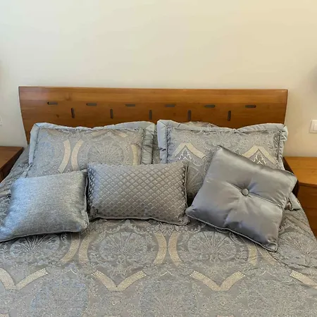 Apartmán Victoria- две спални делукс до морската градина и центъра