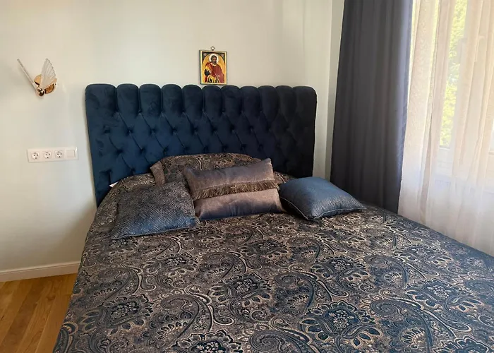 Victoria- две спални делукс до морската градина и центъра Бургас