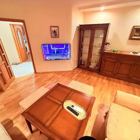 Victoria- две спални делукс до морската градина и центъра Apartment *