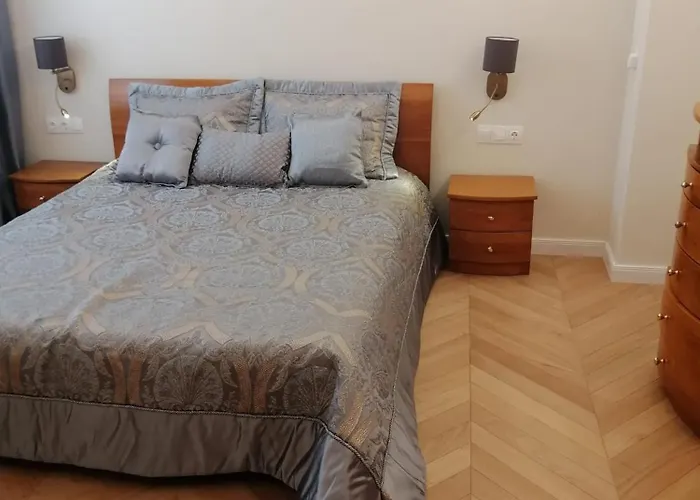 Victoria- две спални делукс до морската градина и центъра Apartment Burgas City